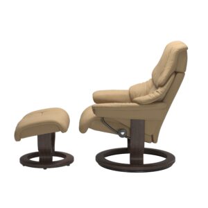 Stressless® Reno Classic chair with footstool Sand